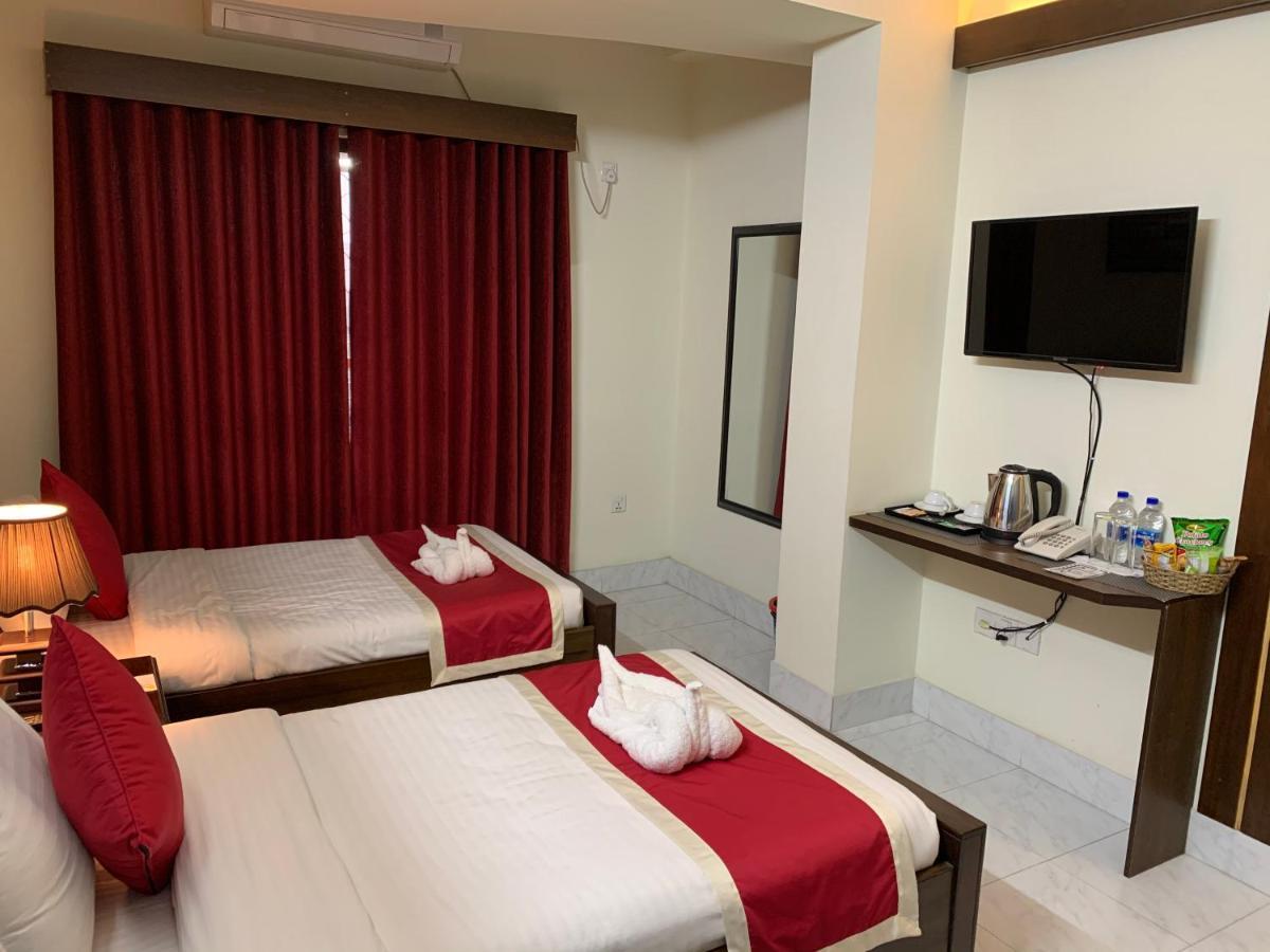 Hotel Grand Circle Inn Dhaka Zewnętrze zdjęcie