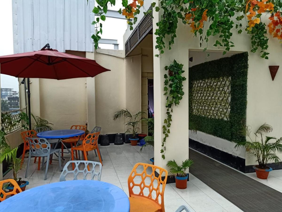 Hotel Grand Circle Inn Dhaka Zewnętrze zdjęcie