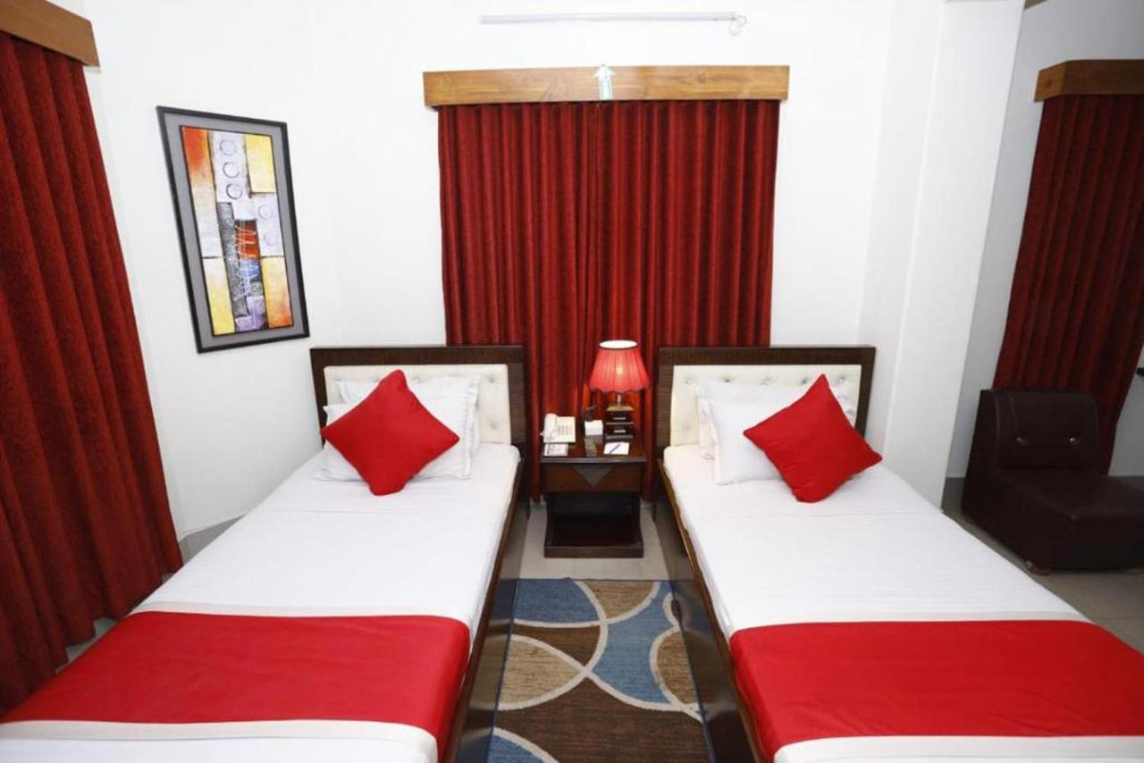 Hotel Grand Circle Inn Dhaka Zewnętrze zdjęcie